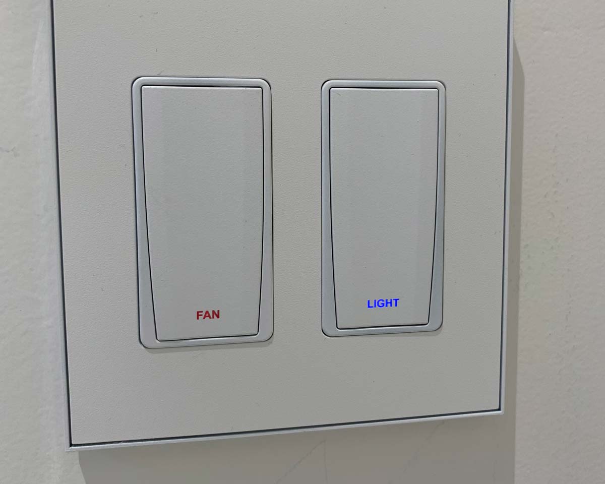 Vantage double-gang keypad for fan and light control