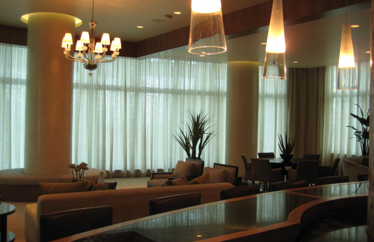 Ovation High-Rise - 60 Ft Motorized Draperies